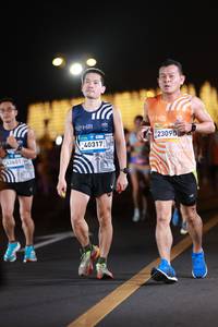 BIB: 43601, 40317, 23090
                            <button type="button" onclick="openModal(23128770)" class="btn btn-primary btn-sm float-right btn-popup" data-toggle="modal" data-target=".modal-high-quality">
                        <i class="fas fa-shopping-cart"></i> Add to Cart
                    </button>
                                            <button type="button" onclick="isThisMe(23128770, true)" class="btn btn-success btn-sm float-right btn-popup btn-isme hidden" data-toggle="tooltip" data-placement="bottom" title="นี่คือรูปของคุณใช่ไหม คลิกที่นี่เพื่อเอาเข้าอัลบั้ม">
                        <i class="fas fa-plus"></i> Add to album
                    </button>
                    <button type="button" onclick="isThisMe(23128770, false)" class="btn btn-warning btn-sm float-right btn-popup btn-isnotme hidden">
                        <i class="fas fa-ban"></i> Remove from album
                    </button>